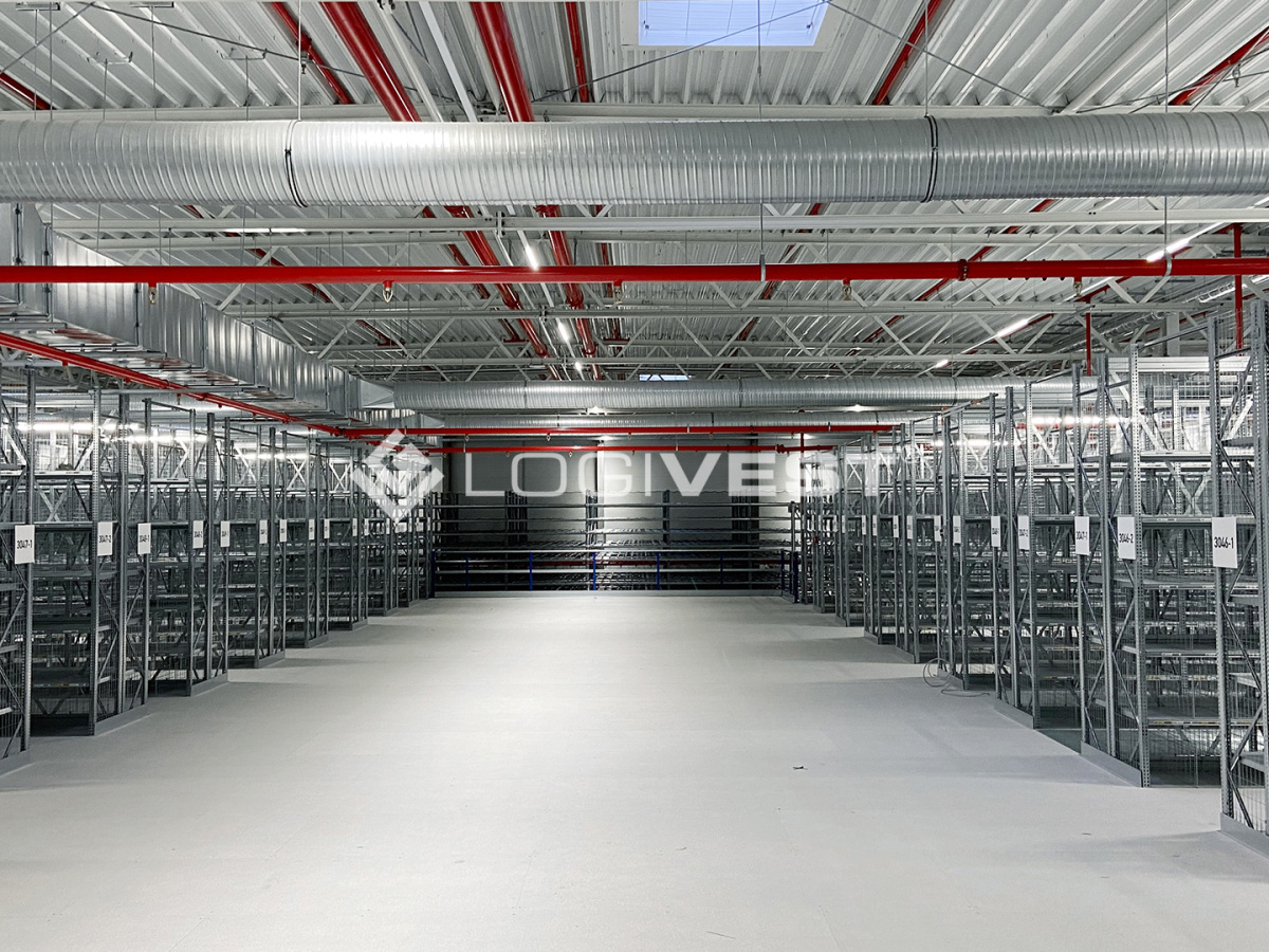 Logivest - Beispiel von Lagerhalle – 91352