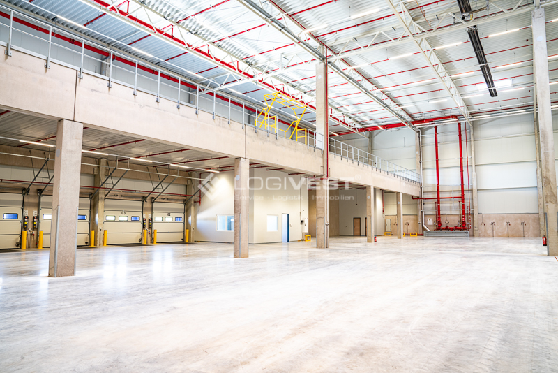 Logivest - Vorschaubild von Lagerhalle – 92586