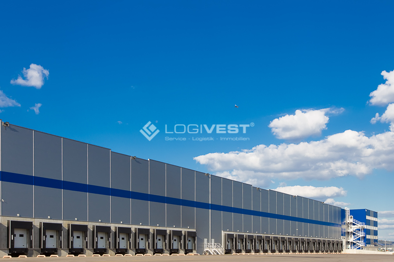 Logivest - Beispiel von Gewerbehalle – 93084