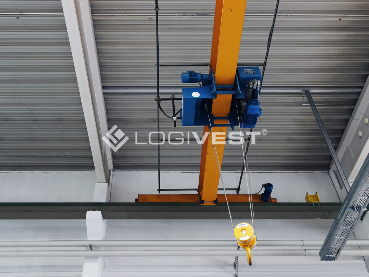 Logivest - Musterbild von Produktionshalle – 93274