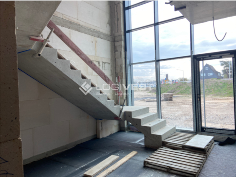 Logivest - Musterbild von Industriehalle – 93623