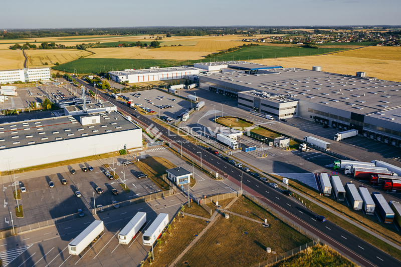 Logivest - Musterbild von Gewerbehalle – 93956