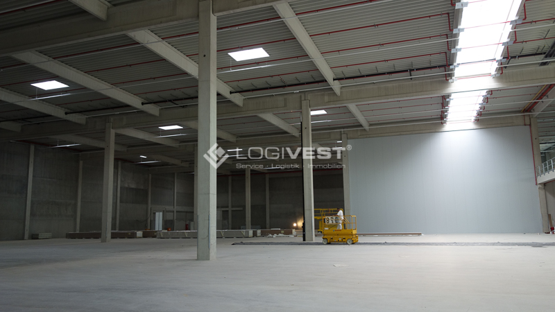 Logivest - Vorschaubild von Industriehalle – 93966