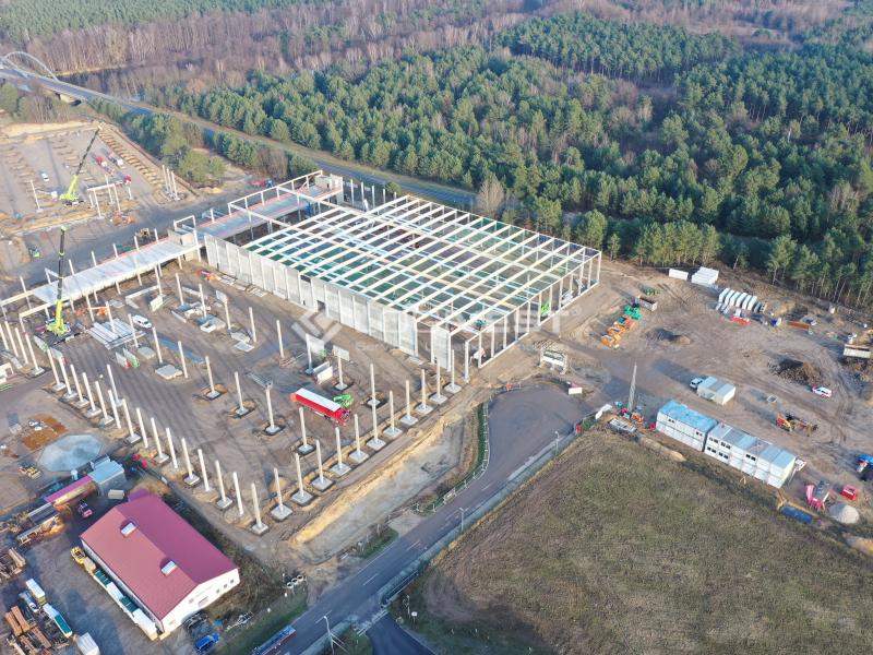 Logivest - Musterbild von Lagerhalle – 94086
