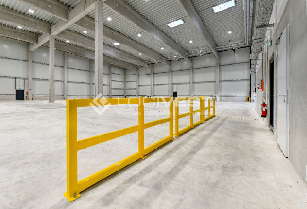 Logivest - Bild von Lagerhalle – 95830