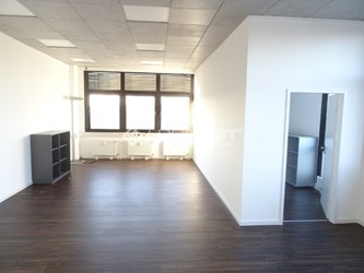 Logivest - Bild von Logistikhalle – 17708