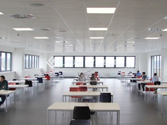 Logivest - Musterbild von Industriehalle – 19835