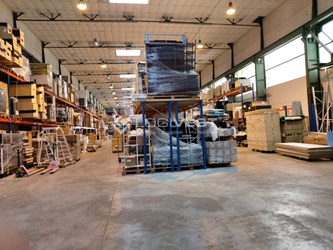 Logivest - Vorschaubild von Industriehalle – 35715