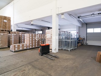 Logivest - Beispiel von Logistikhalle – 70494