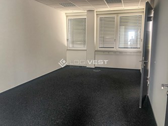 Logivest - Musterbild von Lagerhalle – 72352