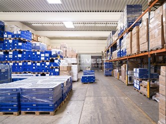 Logivest - Bild von Gewerbehalle – 76090