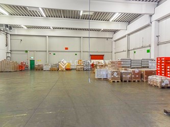 Logivest - Bild von Logistikhalle – 76793