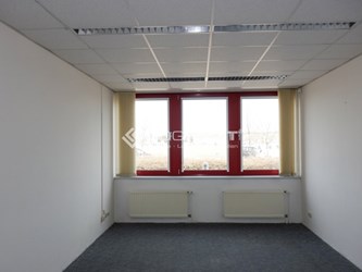 Logivest - Bild von Miethalle – 79222