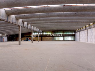 Logivest - Musterbild von Produktionshalle – 84207