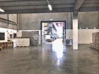 Logivest - Musterbild von Miethalle – 84422