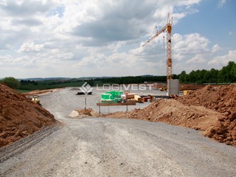 Logivest - Musterbild von Produktionshalle – 86204