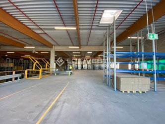 Logivest - Musterbild von Industriehalle – 89426