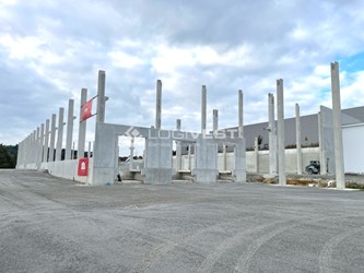 Logivest - Bild von Logistikhalle – 89821