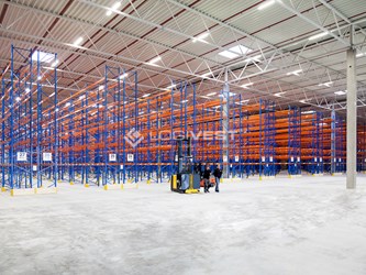 Logivest - Musterbild von Logistikhalle – 91122