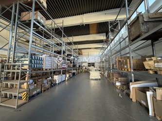 Logivest - Vorschaubild von Industriehalle – 92332