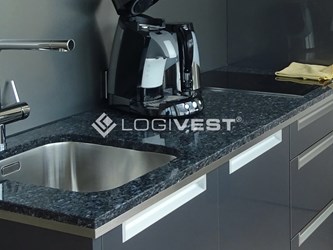 Logivest - Bild von Gewerbeimmobilie – 92608