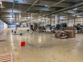 Logivest - Bild von Lagerhalle – 93665