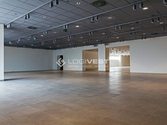 Logivest - Musterbild von Logistikhalle – 94084