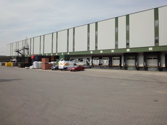 Logivest - Musterbild von Logistikhalle – 94217