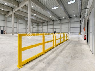 Logivest - Bild von Lagerhalle – 95830
